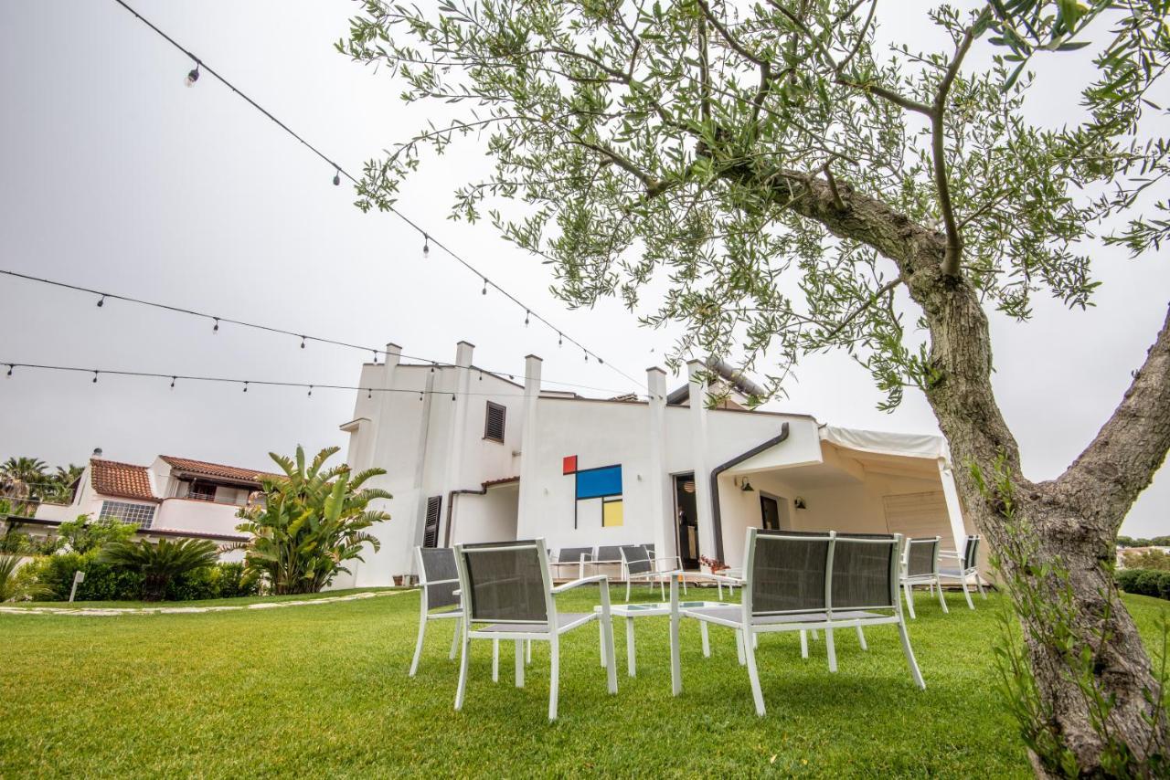 Locanda Del Pino Marina di Ginosa Exteriör bild