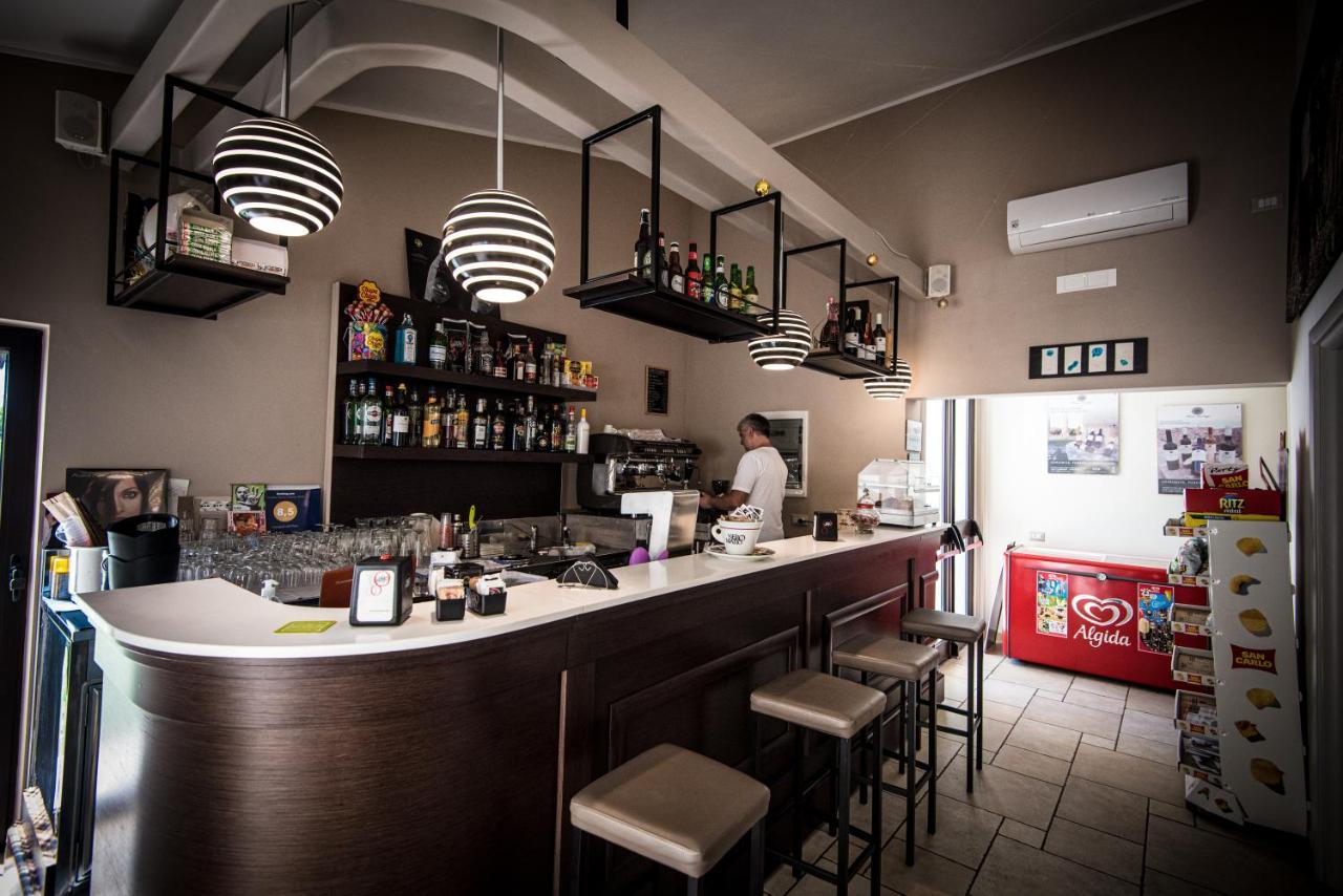 Locanda Del Pino Marina di Ginosa Exteriör bild